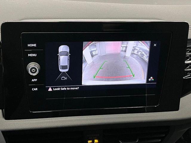 Photo of 2025 Pure White Volkswagen Jetta