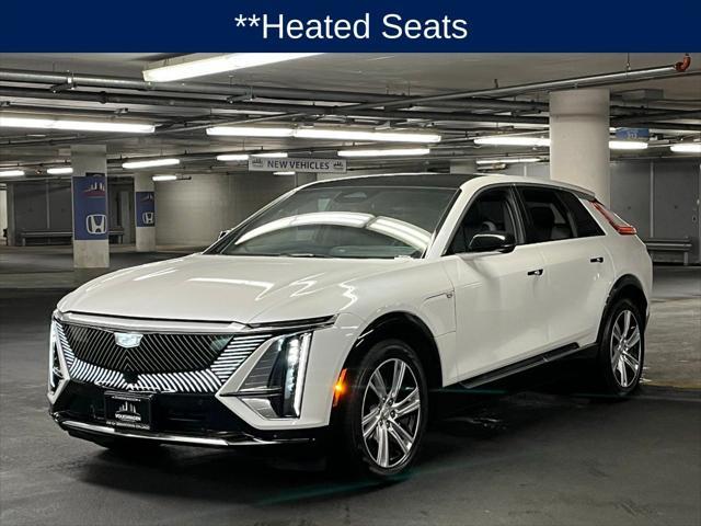 Photo of 2024 Crystal White Tricoat Cadillac LYRIQ