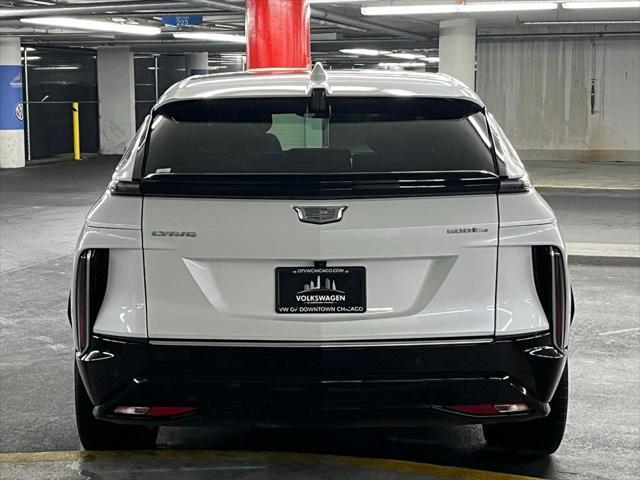 Photo of 2024 Crystal White Tricoat Cadillac LYRIQ