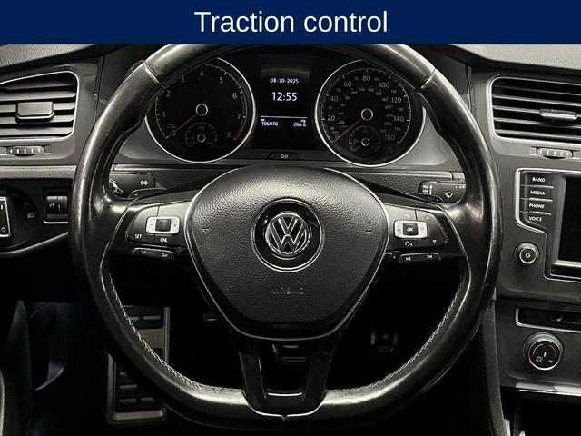 Photo of 2017 Platinum Gray Metallic Volkswagen Golf Alltrack