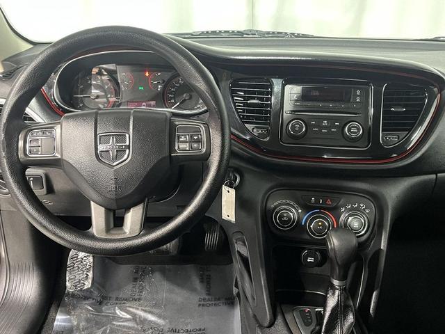 Photo of 2016 Granite Crystal Metallic Clearcoat Dodge Dart