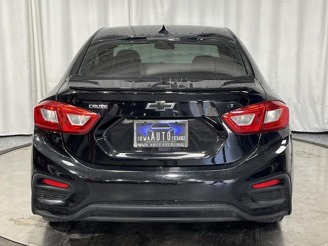 Photo of 2018 Mosaic Black Metallic Chevrolet Cruze