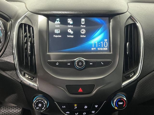Photo of 2018 Mosaic Black Metallic Chevrolet Cruze