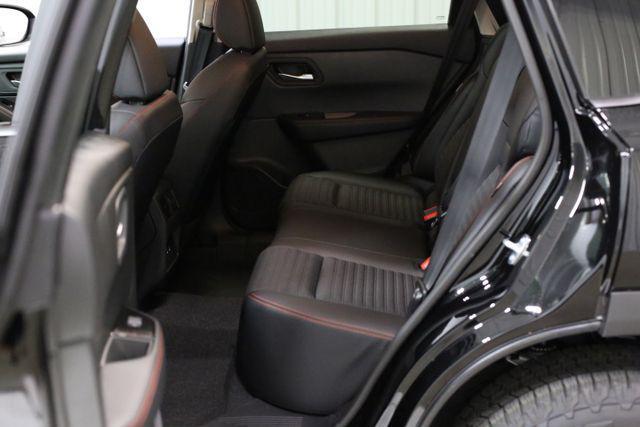 Photo of 2026 Super Black Nissan Rogue