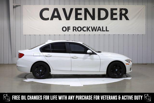Photo of 2013 Alpine White BMW 328