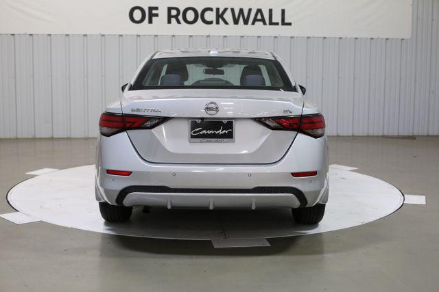 Photo of 2021 Brilliant Silver Metallic Nissan Sentra
