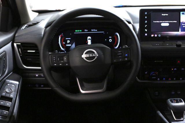 Photo of 2025 Scarlet Ember Tintcoat Nissan Rogue