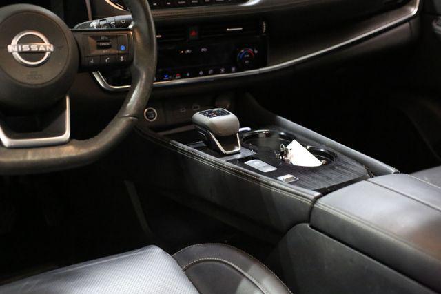 Photo of 2022 Gun Metallic Nissan Rogue