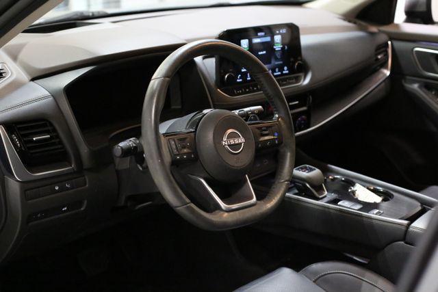 Photo of 2022 Gun Metallic Nissan Rogue