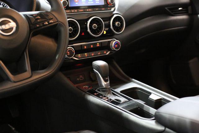 Photo of 2025 Super Black Nissan Sentra