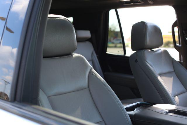 Photo of 2022 Iridescent Pearl Tricoat Chevrolet Tahoe