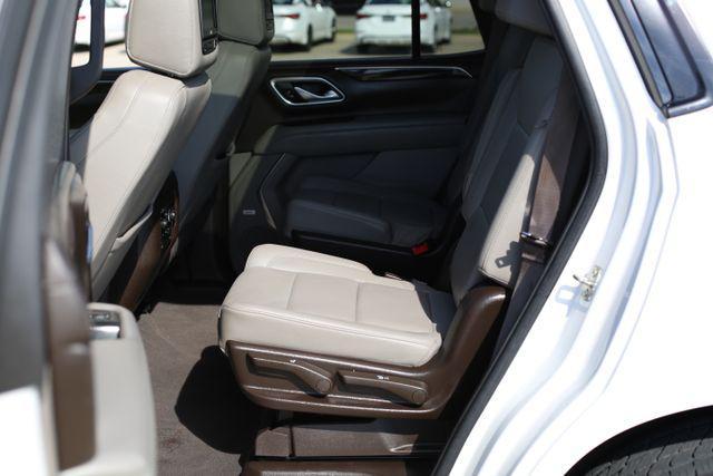 Photo of 2022 Iridescent Pearl Tricoat Chevrolet Tahoe
