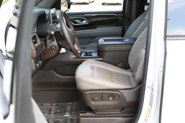 Photo of 2022 Iridescent Pearl Tricoat Chevrolet Tahoe