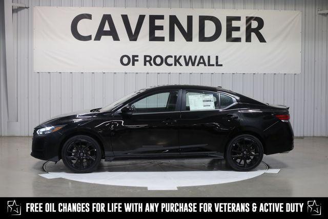 Photo of 2025 Super Black Nissan Sentra