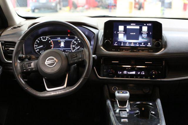 Photo of 2021 Boulder Gray Pearl Nissan Rogue