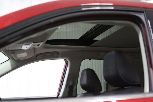 Photo of 2024 Scarlet Ember Nissan Pathfinder