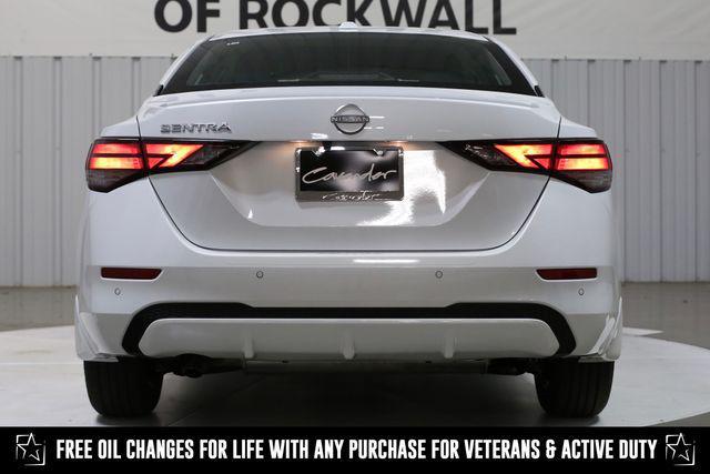 Photo of 2025 Aspen White Tricoat Nissan Sentra