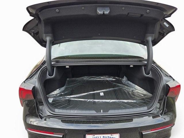 Photo of 2025 Aurora Black Pearl Kia K5