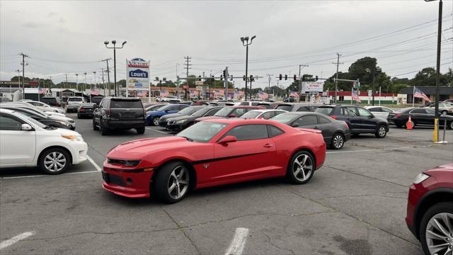 Photo of 2015 Red Chevrolet Camaro