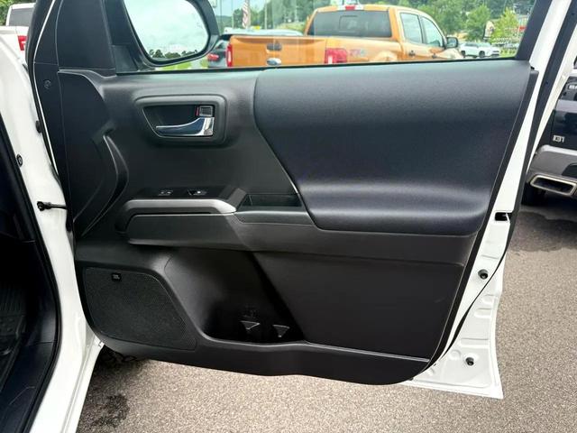 Photo of 2023 Ice Cap Toyota Tacoma