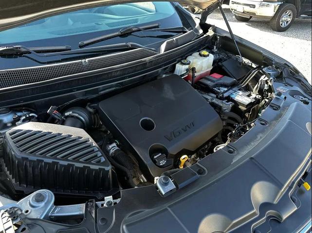 Photo of 2018 Gray Chevrolet Traverse