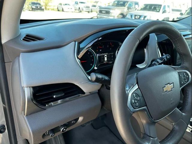 Photo of 2018 Gray Chevrolet Traverse