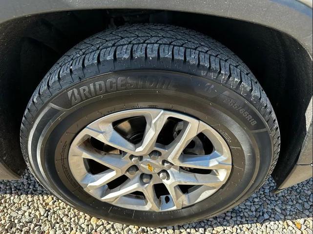 Photo of 2018 Gray Chevrolet Traverse