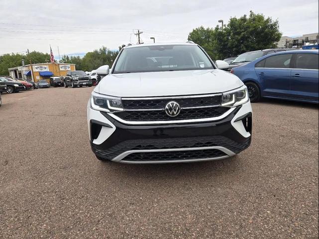 Photo of 2022 Pure White Volkswagen Taos