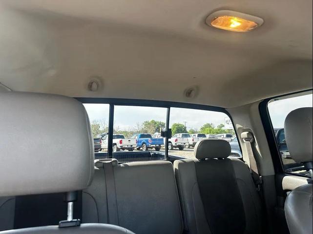 Photo of 2004 Blue Dodge Ram 2500