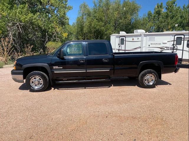 Photo of 2003 Black Chevrolet Silverado 2500