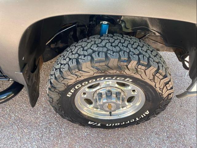 Photo of 2003 Black Chevrolet Silverado 2500