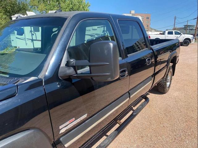Photo of 2003 Black Chevrolet Silverado 2500