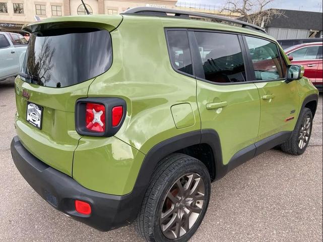Photo of 2016 Jungle Green Jeep Renegade