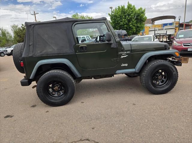 Photo of 1997 Green Jeep Wrangler