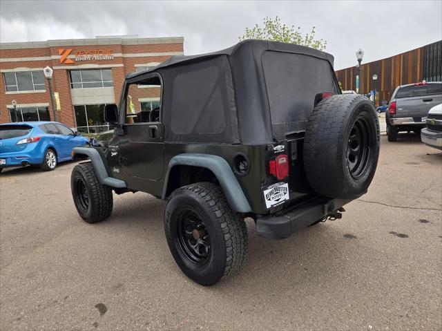 Photo of 1997 Green Jeep Wrangler