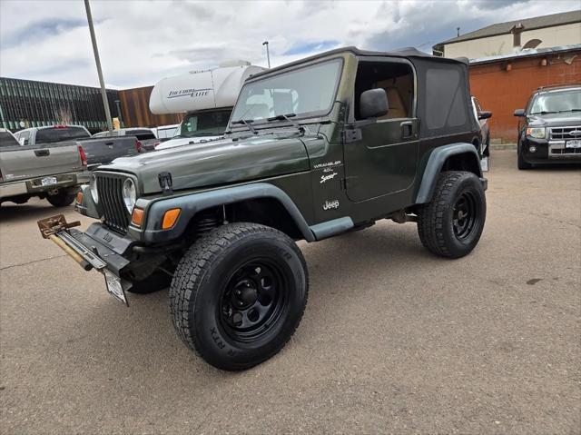 Photo of 1997 Green Jeep Wrangler