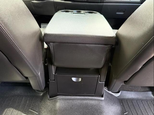 Photo of 2011 Black Chevrolet Silverado 2500