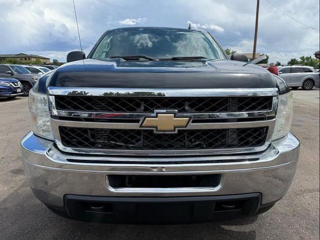 Photo of 2011 Black Chevrolet Silverado 2500