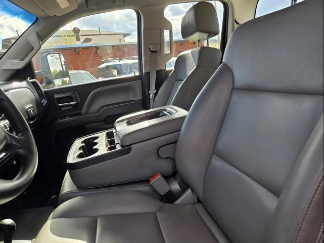 Photo of 2015 Summit White Chevrolet Silverado 2500