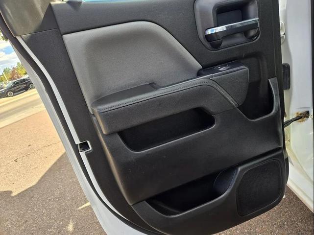 Photo of 2015 Summit White Chevrolet Silverado 2500