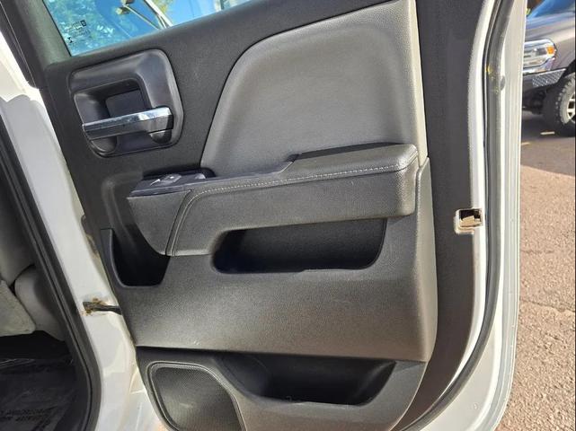 Photo of 2015 Summit White Chevrolet Silverado 2500