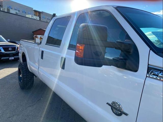 Photo of 2015 Oxford White Ford F-350