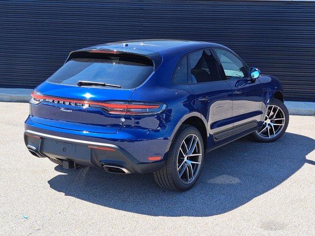 Photo of 2025 Gentian Blue Metallic Porsche Macan