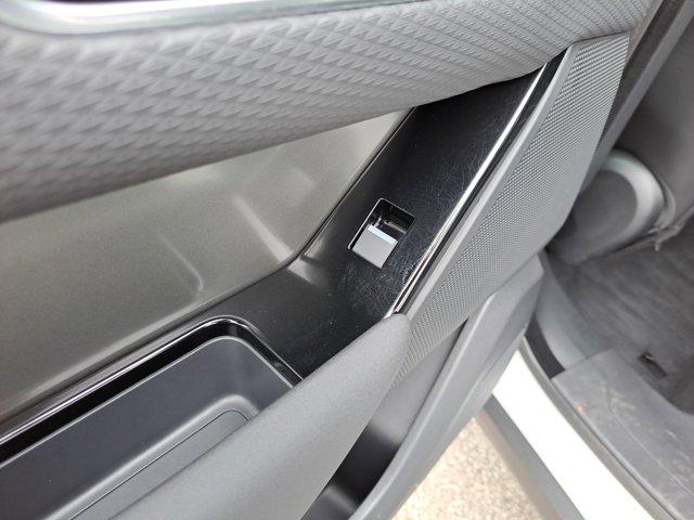 Photo of 2022 Fuji White Land Rover Range Rover Velar
