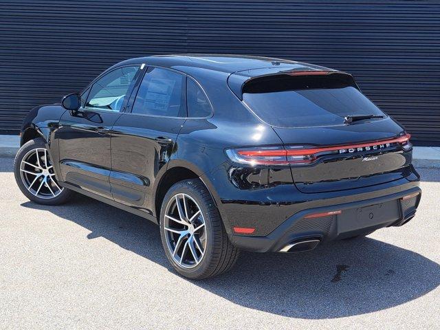 Photo of 2025 Black Porsche Macan
