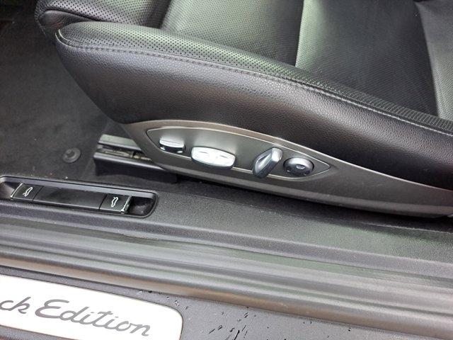 Photo of 2016 Jet Black Metallic Porsche 911