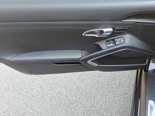 Photo of 2016 Jet Black Metallic Porsche 911