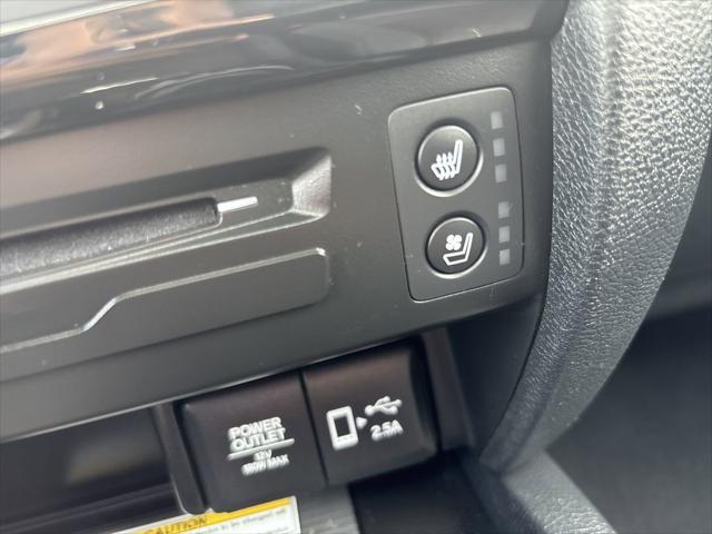 Photo of 2021 Crystal Black Pearl Honda Pilot