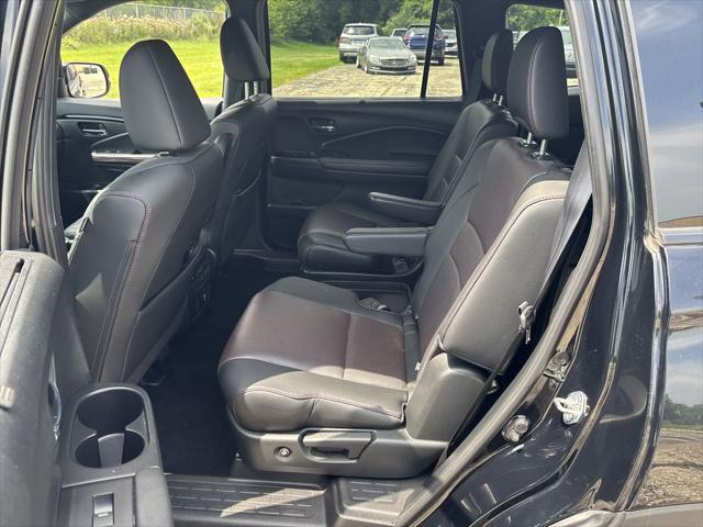 Photo of 2021 Crystal Black Pearl Honda Pilot
