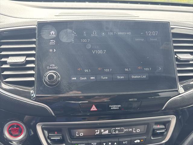 Photo of 2021 Crystal Black Pearl Honda Pilot